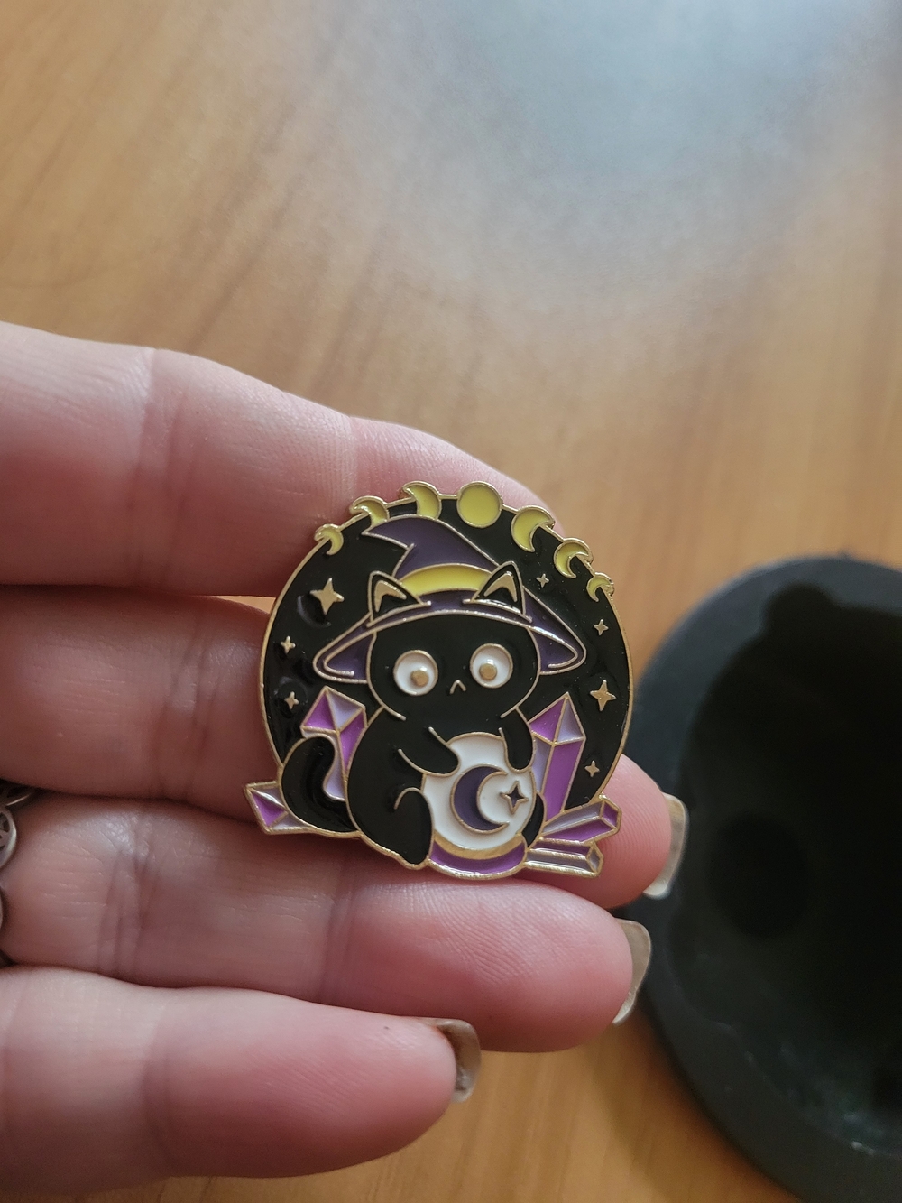 👻BUY 1 GET 1 FREE👻 Enchanting Black Cat Wizard Pin - Purple Accent